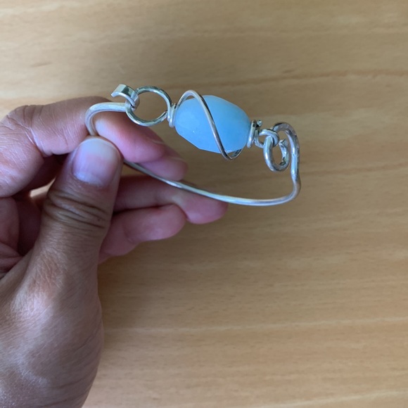 Handmade bracelet. - Picture 2 of 2